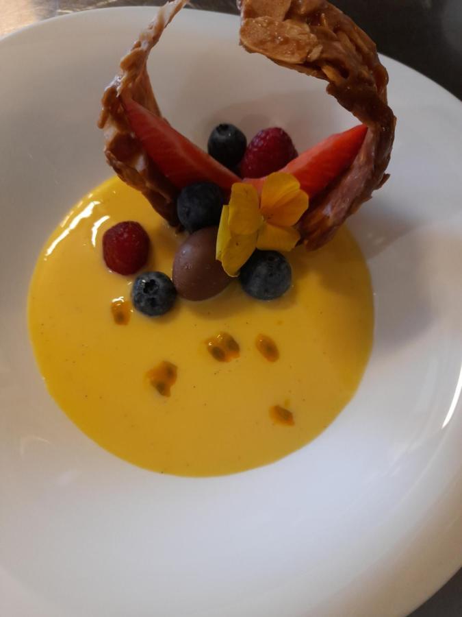 Albergo Ristorante Valsugana Primolano Exteriör bild